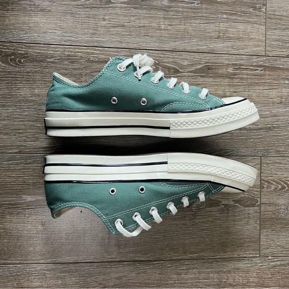 Converse Chuck Taylor 70 Vintage Canvas - Picture 2 of 6